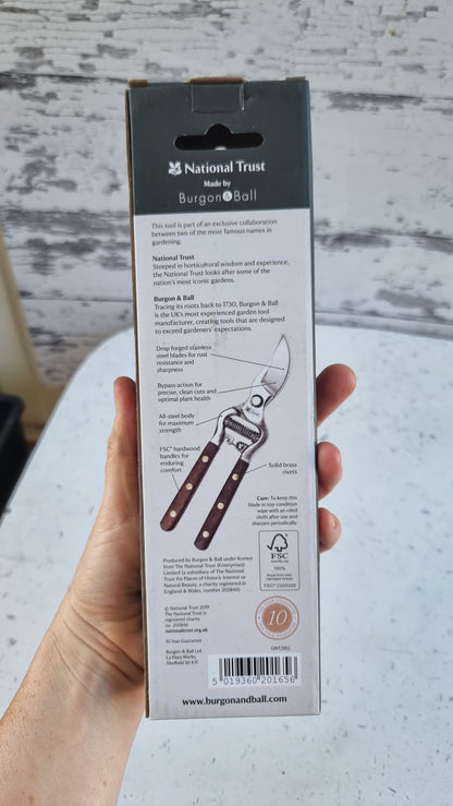 Burgon & Ball Wooden Handled Secateurs